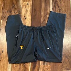 Nike Men’s Charcoal Grey Dri-Fit Tennessee Sweatpants